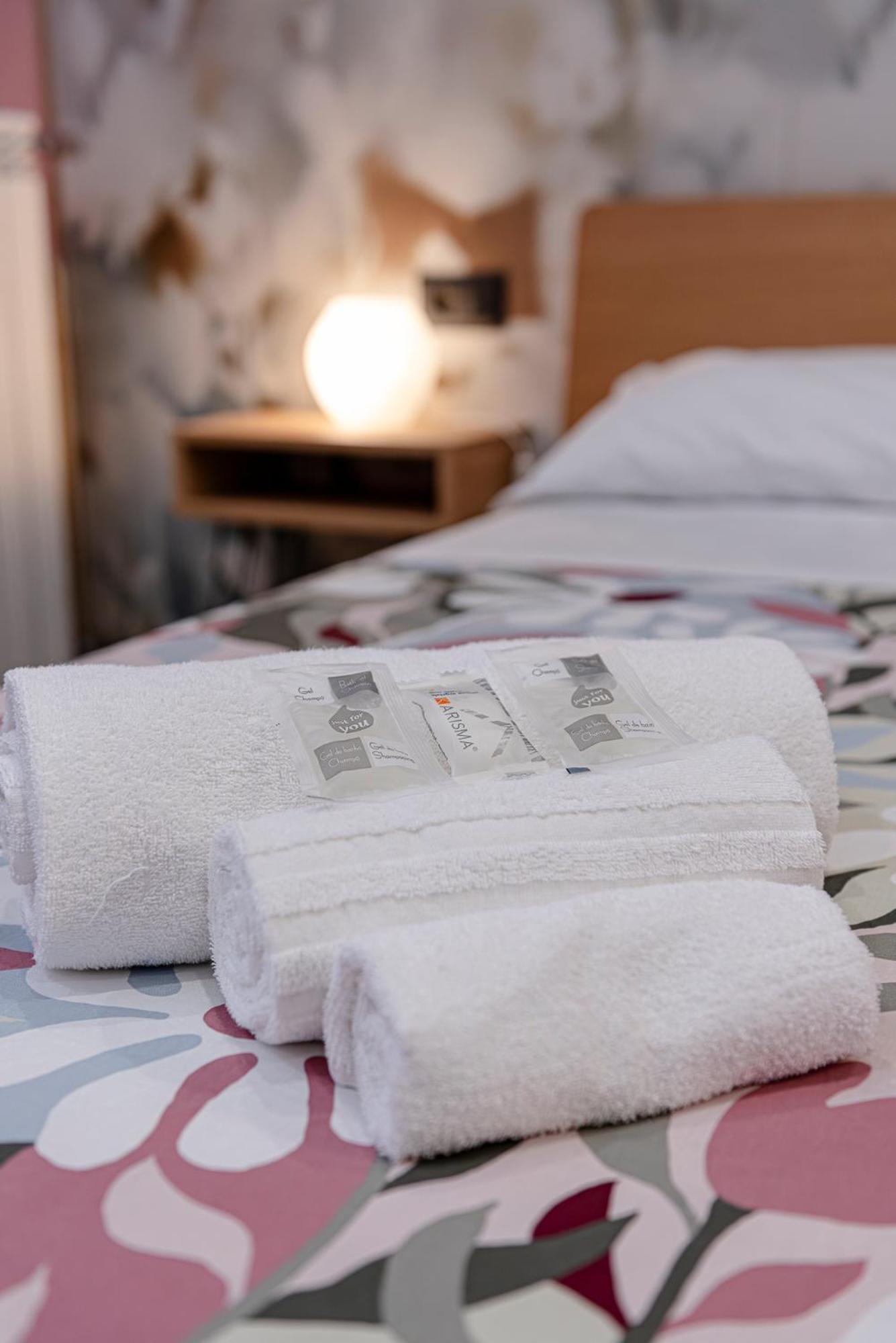 Helle Hus Guest House - 200M From Piazza Bologna Metro And 10 Minutes From The Colosseum Pokoj fotografie